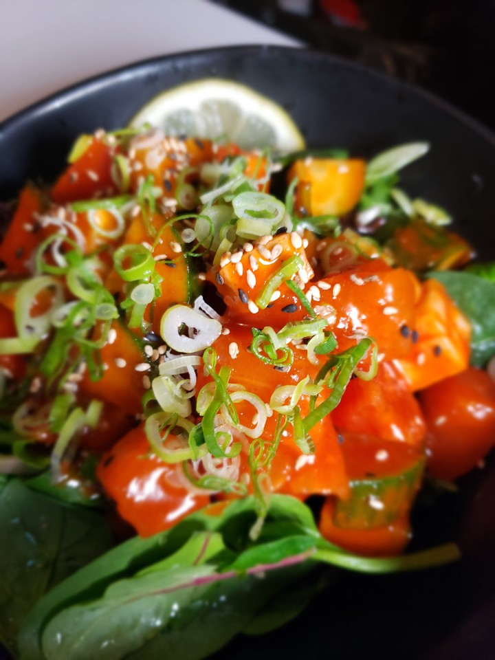 spicy sashimi salad